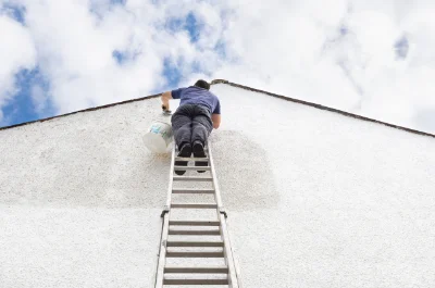 Peinture extérieure à Villeselve — façades et ravalement